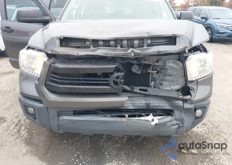 2014 Toyota Tundra Sr V6 z USA, uszkodzony, nr VIN 5TFRU5F17EX033116